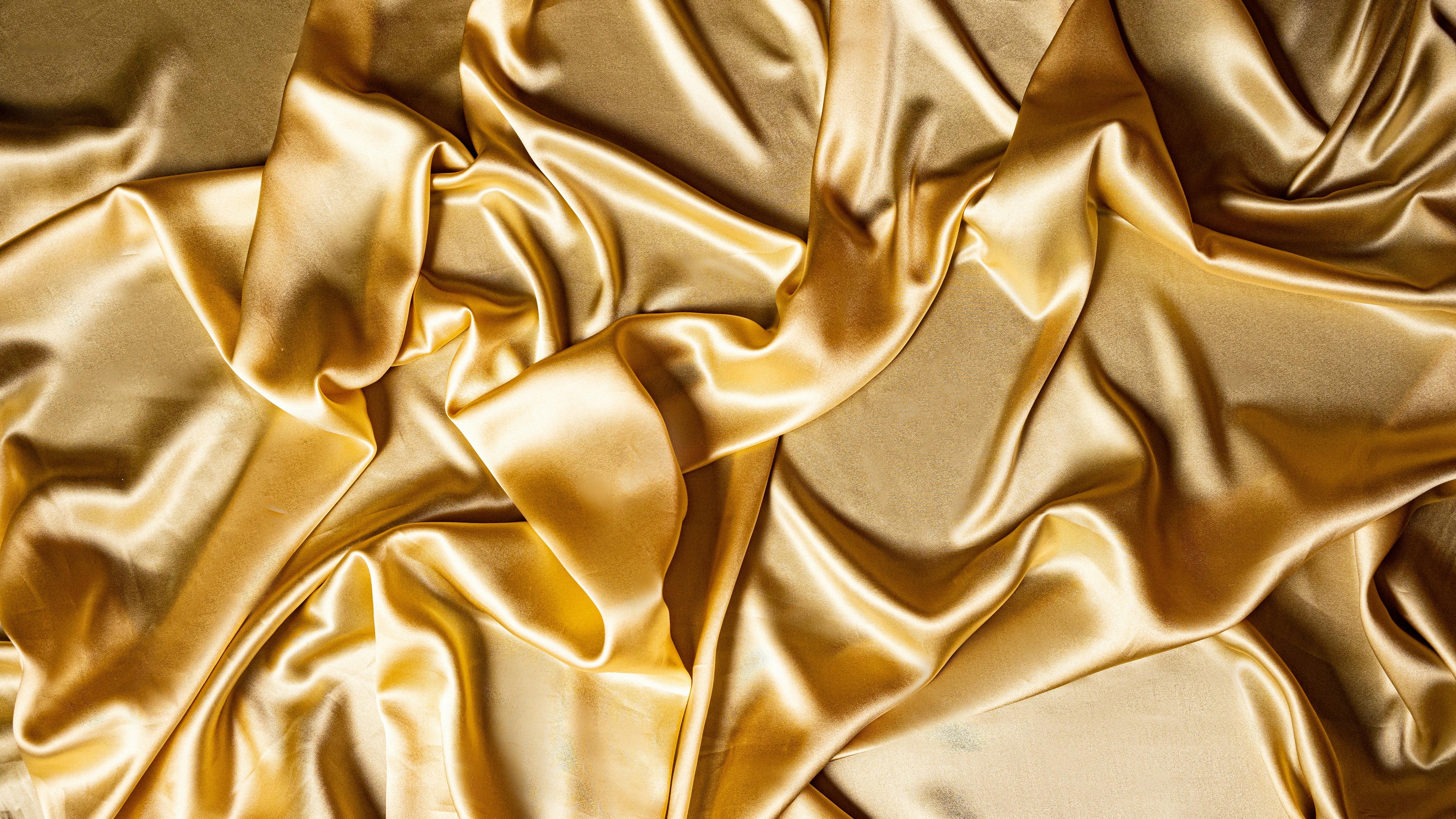 tie-back-flattering-bikini-gold-texture